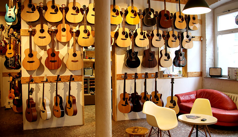 Music Store Leipzig Gohlis Image 9